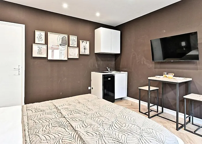 Elegant - Pere Lachaise Apartmán *