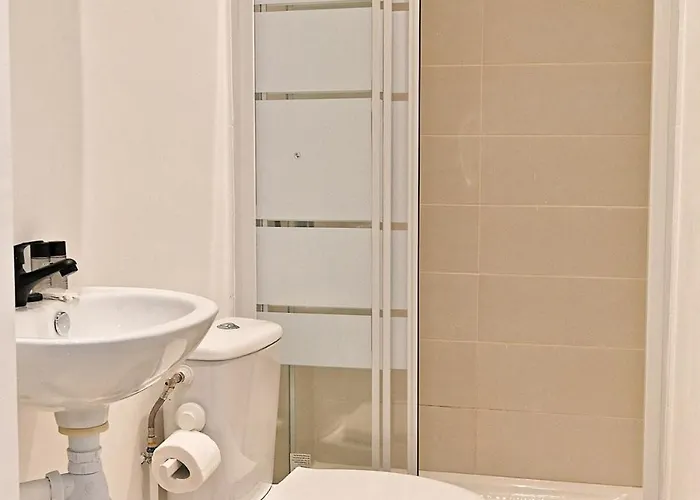 Elegant - Pere Lachaise Apartment Paris